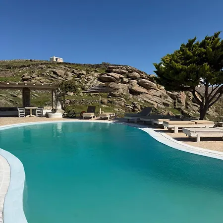 Stylish In With Amazing View &pool Access *